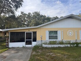 7291 E Turner Camp Rd in Inverness, FL - Building Photo