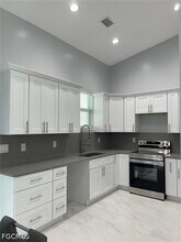 132 SW 9th Ave in Cape Coral, FL - Building Photo - Building Photo