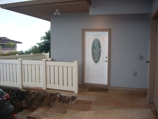 2379 Halekoa Dr in Honolulu, HI - Building Photo - Building Photo