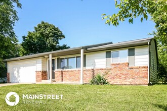 718 Spring Valley Ct in Indianapolis, IN - Building Photo - Building Photo