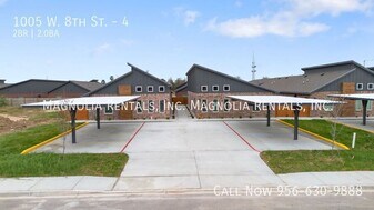1005 W 8th St, Unit 4 in Mission, TX - Building Photo