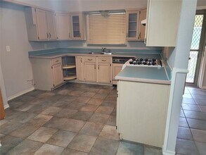 630 Woodacre Dr in Dallas, TX - Building Photo - Building Photo