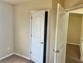 1621 W 300 S in Vernal, UT - Building Photo - Building Photo