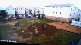 89 Sumo Village Ct, Unit 1rstfloor in Newark, NJ - Building Photo