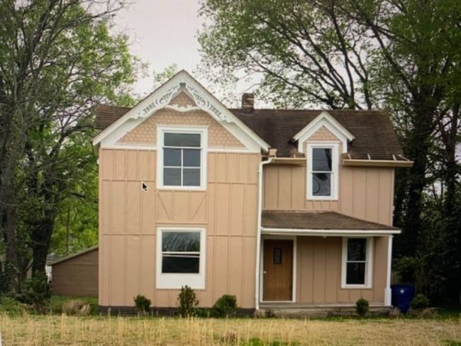 property at 2025 E 3rd Ave