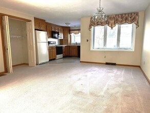 23 Indian Cove Way in Easton, MA - Building Photo - Building Photo