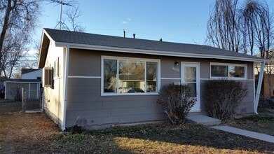 1605 S Xavier St in Denver, CO - Foto de edificio - Building Photo
