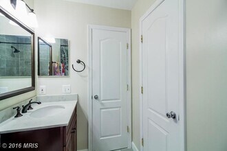 13723 Harvest Glen Way in Germantown, MD - Building Photo - Building Photo