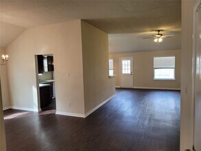 3906 Teal Run Meadows Dr in Fresno, TX - Building Photo - Building Photo