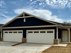 2741 Belmont Rd in Shawnee, OK - Building Photo