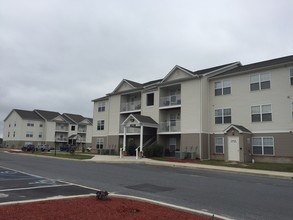 County Seat Apartments, LLC. in Georgetown, DE - Building Photo - Building Photo