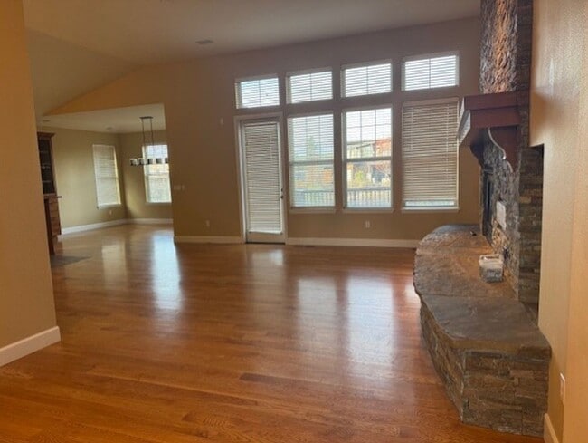 61897 Fall Creek Loop in Bend, OR - Building Photo - Building Photo