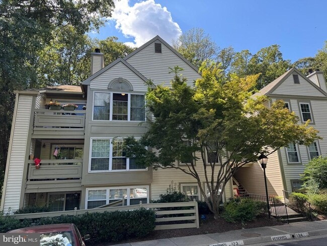 property at 11709 Karbon Hill Ct