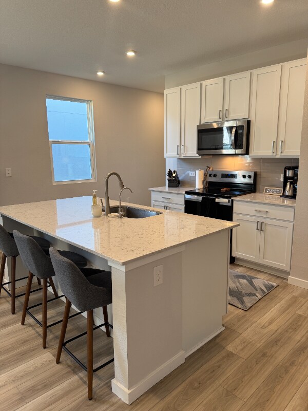 property at 14721 Cashew Ave