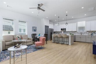 2801 Weisenberger St in Fort Worth, TX - Building Photo - Building Photo