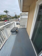6679 Del Playa Dr in Isla Vista, CA - Building Photo - Building Photo