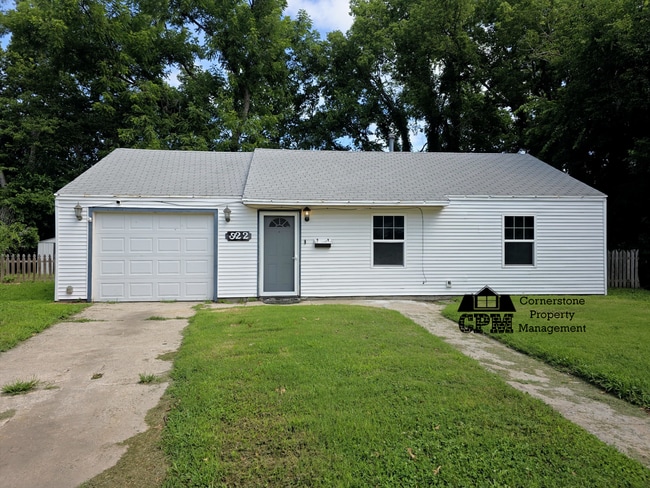 property at 922 N Garfield St