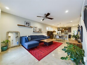 3002 Neal St in Austin, TX - Building Photo - Building Photo