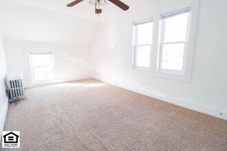 607 W Monroe St-Unit -607 W Monroe Street Apt 3 in Decatur, IN - Building Photo - Building Photo