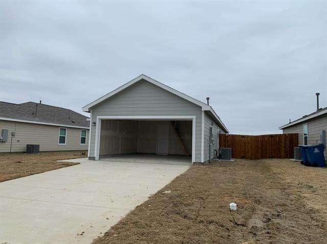 5811 Grindstone Dr in Heartland, TX - Building Photo - Building Photo