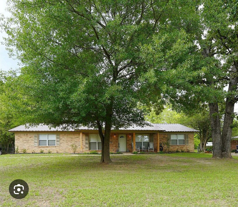 109 Heights Park Dr in Longview, TX - Building Photo