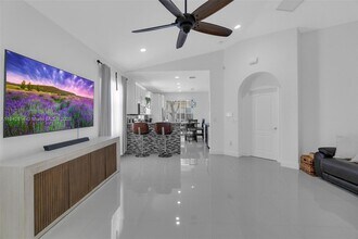 3920 NE 13th Dr in Homestead, FL - Building Photo - Building Photo