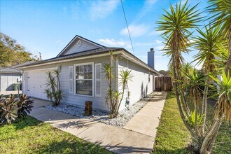 1073 Stocks St in Atlantic Beach, FL - Building Photo - Building Photo