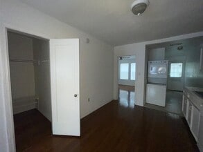 517 W Main St in Houston, TX - Building Photo - Building Photo