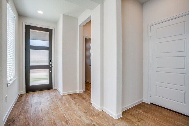 9325 Buckeye Bnd in Little Elm, TX - Building Photo - Building Photo