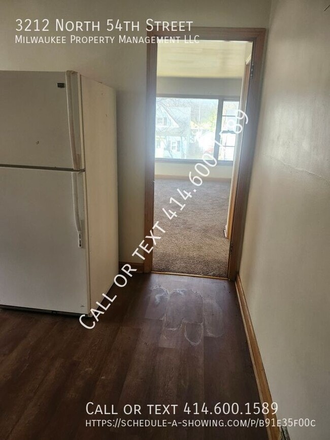 3212 N 54th St in Milwaukee, WI - Building Photo - Building Photo