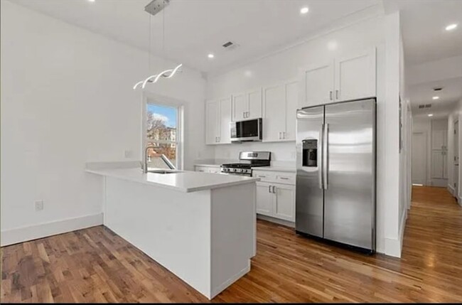 property at 120 Regent St