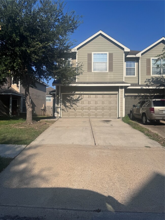 6213 Stoney Creek Dr