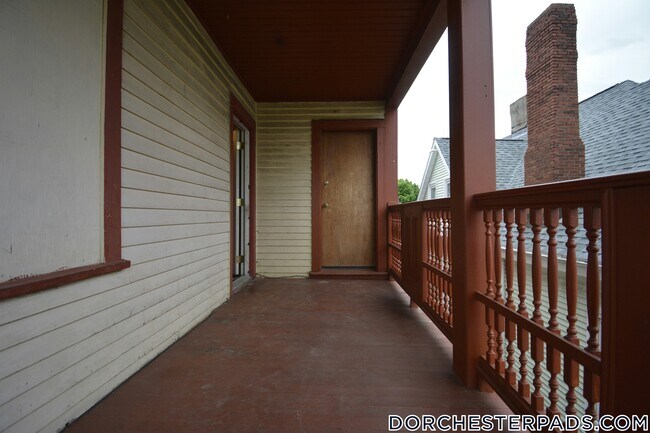 361 Adams St
