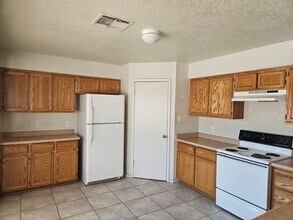 6191 E 43rd St in Yuma, AZ - Building Photo - Building Photo