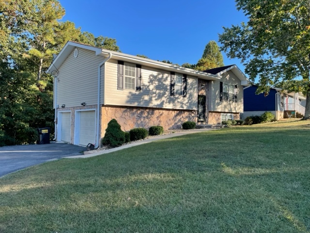 70 Crest Cir in Ringgold, GA - Building Photo