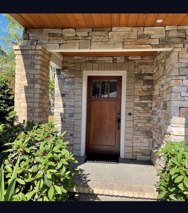 property at 9408 SE Causey Ave