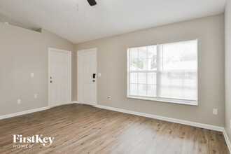 22 Whitcock Ln in Palm Coast, FL - Building Photo - Building Photo