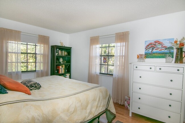 property at 2206 NE 4th St