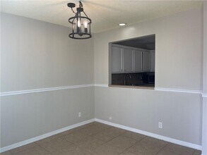 1000 Mallery St Ext in St. Simons Island, GA - Foto de edificio - Building Photo
