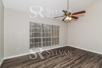 16940 Cactus Blossom Dr in Pflugerville, TX - Building Photo - Building Photo