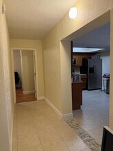 5839 NW 16th St in Sunrise, FL - Building Photo - Building Photo