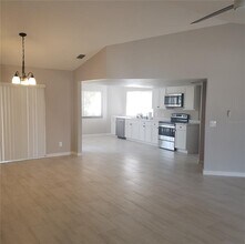 13131 Lawrence St in Spring Hill, FL - Building Photo - Building Photo