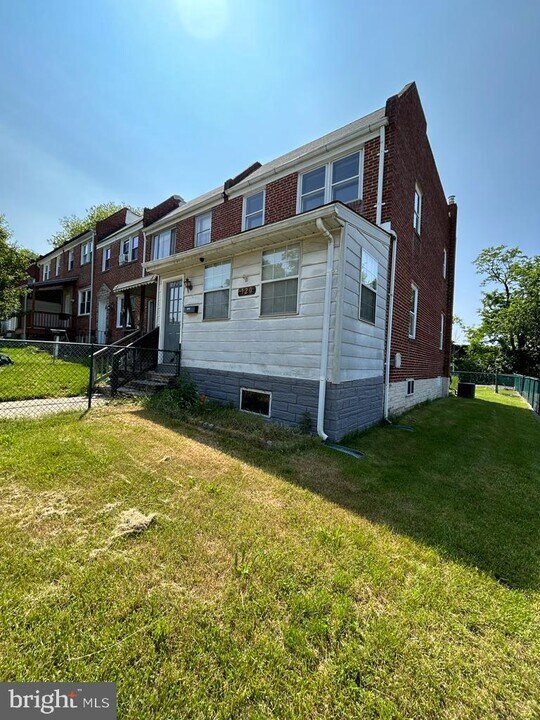 720 Old Riverside Rd Photo