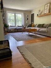 237 Chestnut Hill Rd in Killingworth, CT - Building Photo - Building Photo