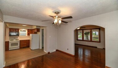 1539 Hillcrest St in Akron, OH - Building Photo - Building Photo