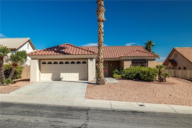 property at 10416 W Linfield Pl