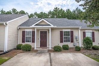 414 Elders Pond Cir in Columbia, SC - Building Photo - Building Photo