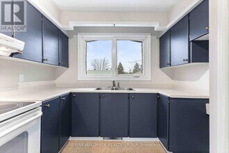 1318 St. Jean St in Ottawa, ON - Building Photo - Building Photo