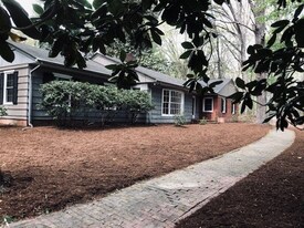 1329 Old Lystra Rd in Chapel Hill, NC - Building Photo