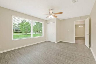 2793 River Oak Dr in Orange Park, FL - Building Photo - Building Photo